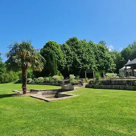 Le Manoir Des Marronniers Maison d'hôtes Sully (Calvados)