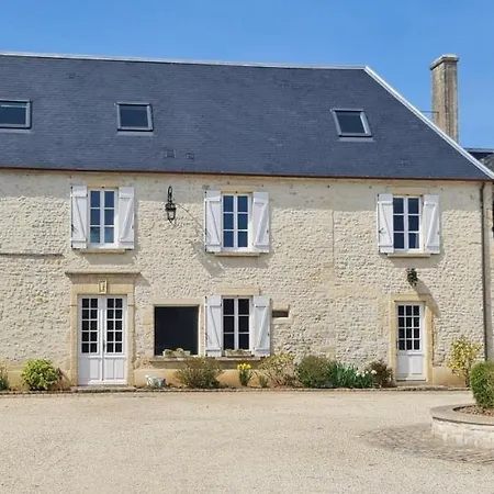 Le Manoir Des Marronniers * Sully (Calvados)
