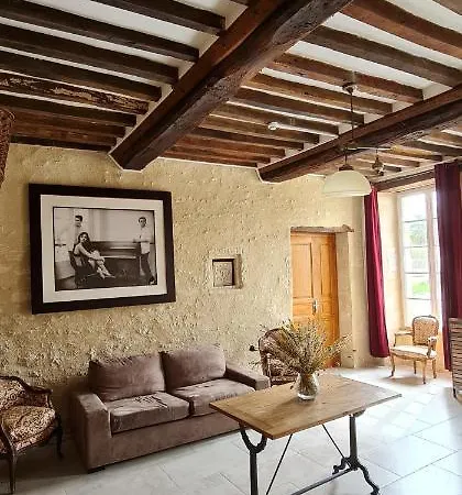 Le Manoir Des Marronniers ゲストハウス
