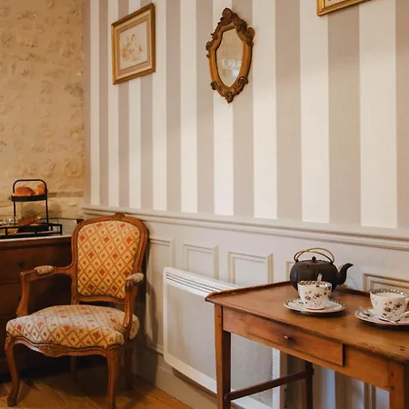 Le Manoir Des Marronniers Maison d'hôtes Sully (Calvados)
