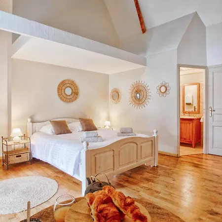 Le Manoir Des Marronniers Гостевой дом