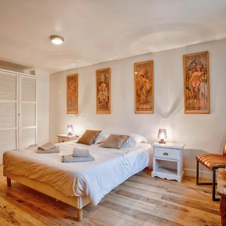 Le Manoir Des Marronniers Guest house Sully (Calvados)