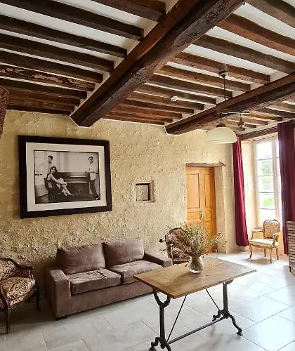 Le Manoir Des Marronniers Penzion