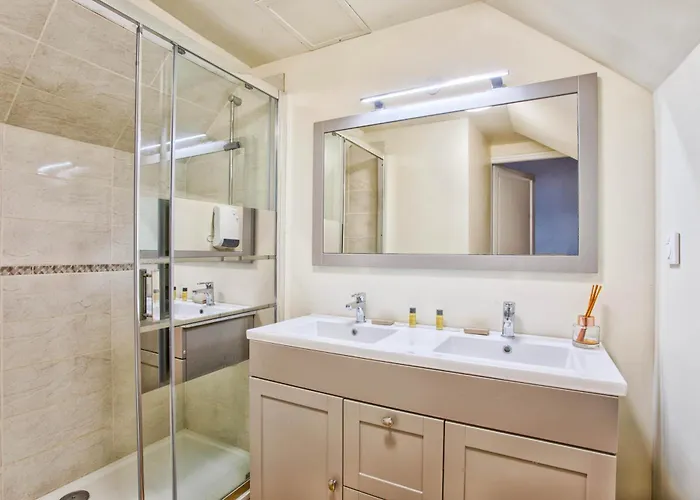 Penzion Le Manoir Des Marronniers Sully (Calvados)