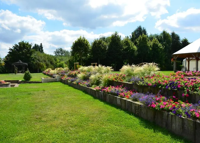 Le Manoir Des Marronniers Penzion Sully (Calvados)